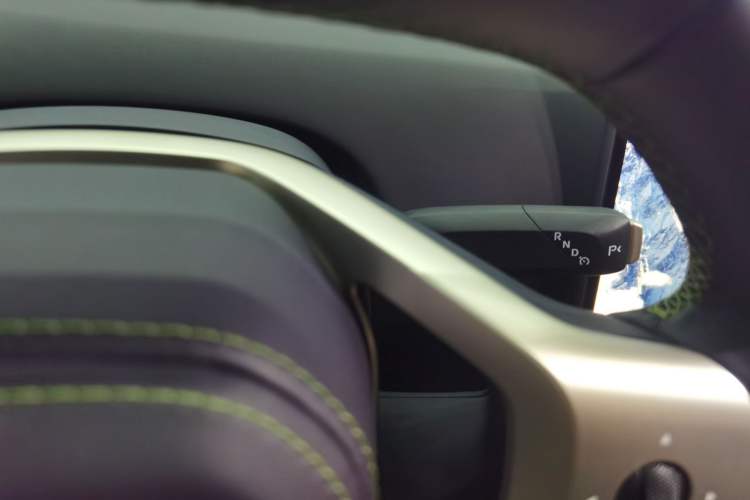 Used  07 2024 Max Extended-Range Edition