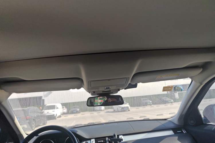 Used Land Rover Range Rover Evoque 2017 2.0T SE Smart Glow Edition
