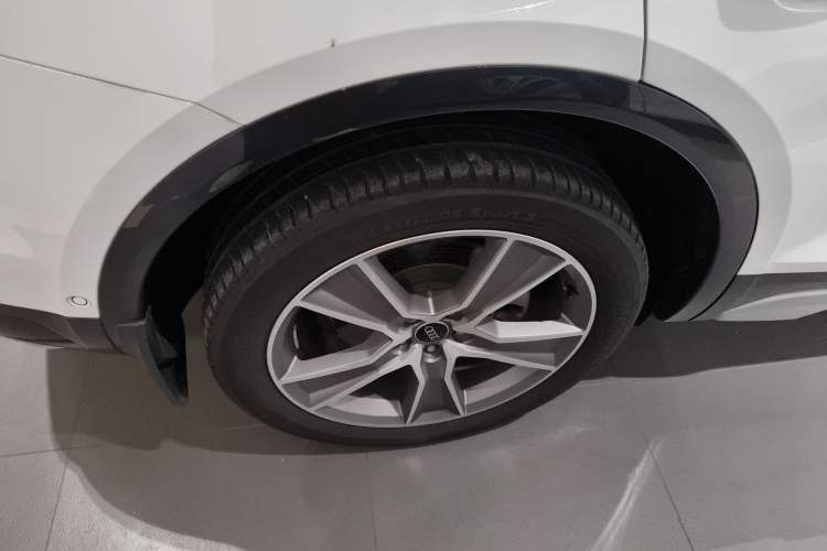 Used Audi Q5L 2022 45T Luxury Elegant Model
