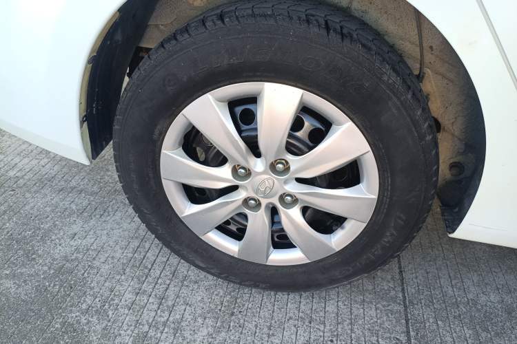 Used Hyundai Verna 2014 1.4L Manual Smart GLS Trim