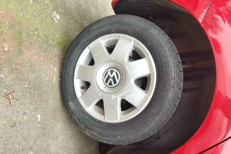 Used Volkswagen Polo 2016 1.4L Manual Fashion Model