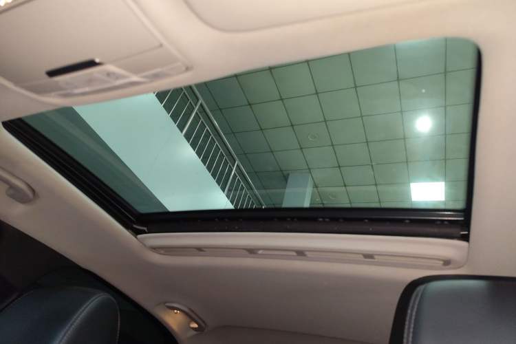 Used Mercedes-Benz C-Class 2018 C 180 L Fashion Edition Sport Version
