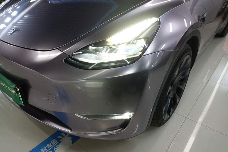 Used Tesla Model Y 2021 Standard Range Rear-Wheel Drive Version