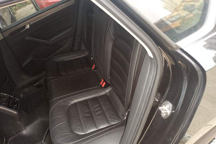 Used Volkswagen Passat 2017 330TSI DSG Luxury Edition
