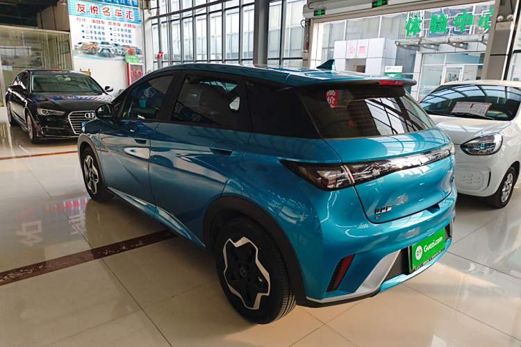 Used BYD Dolphin 2021 405 km Fashion Edition
