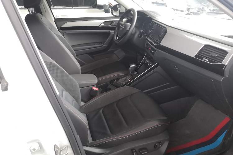 Used Volkswagen Tayron 2019 330TSI Two-Wheel Drive Luxury Model China VI Standard
