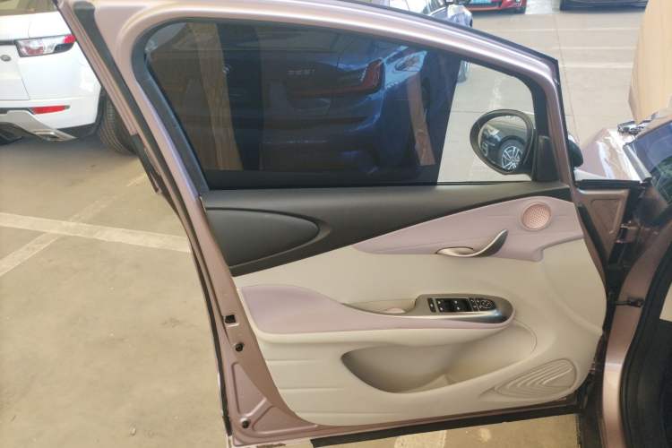 Used BYD Dolphin 2021 405 km Fashion Edition
