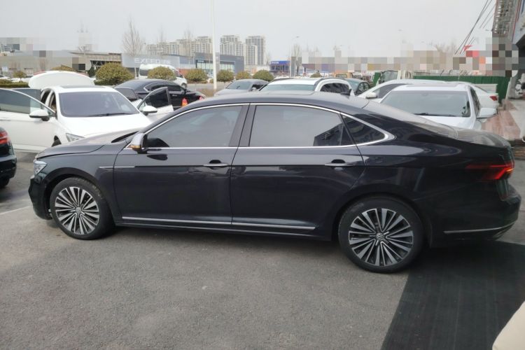 Used Volkswagen Passat 2020 330TSI Luxury Edition China VI