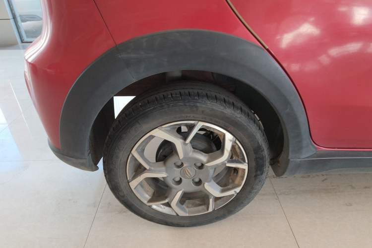 Used Geely Auto Vision X1 2017 1.3L Manual Frenzy Edition
