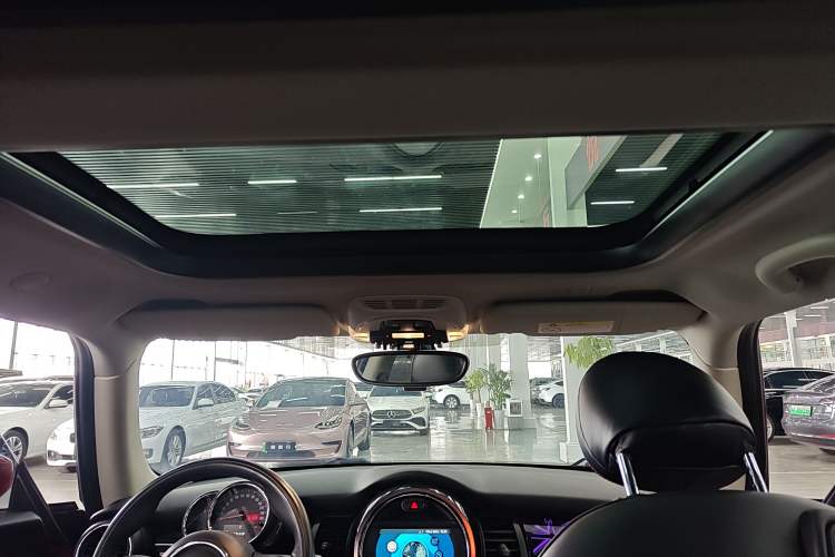 Used  MINI 2019 1.5T ONE PLUS