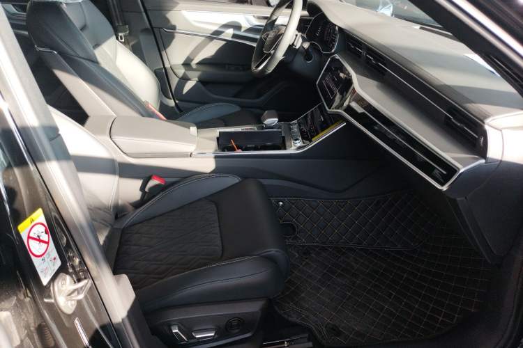 Used Audi A6L 2025 Revised 45 TFSI Prestige Dynamic Edition