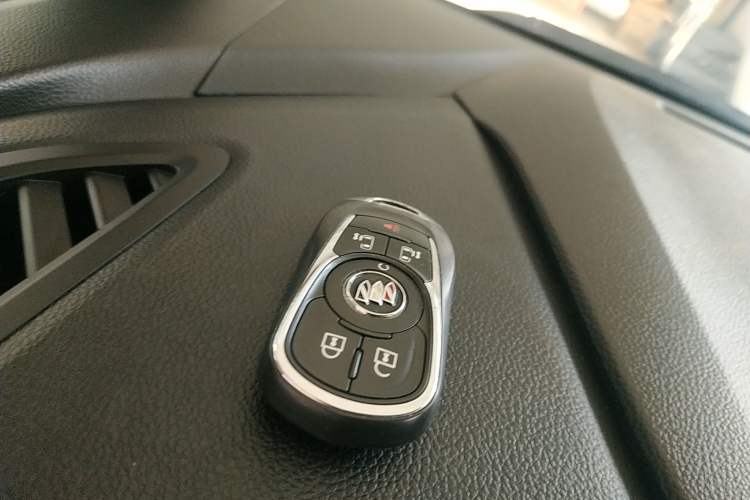 Used Buick GL8 2021 ES Land Cruiser 653T Luxury Edition
