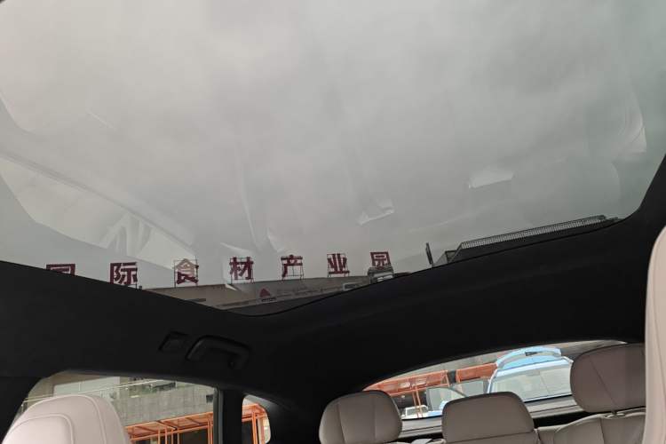 Used Zeekr 001 2021 Ultra-Long Range Dual-Motor YOU Version
