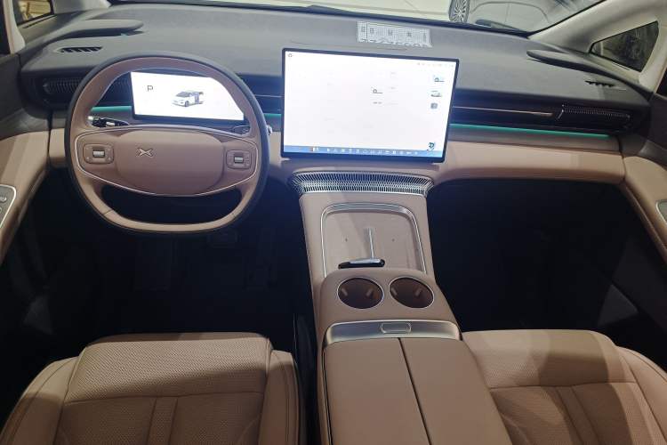 Used XPeng X9 2025 740 Ultra-Long Range Max
