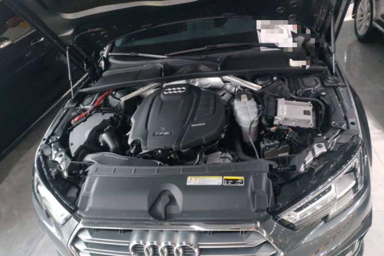 Used Audi A4L 2019 40 TFSI Fashion Edition China VI Emission Standard
