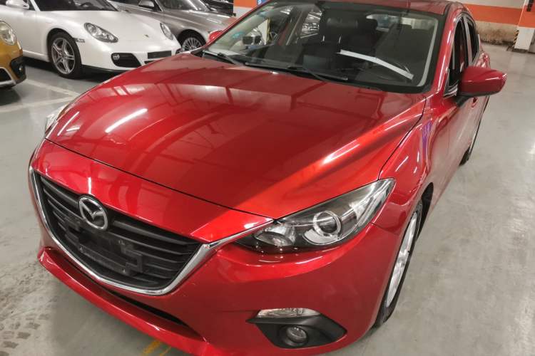 Used Mazda Mazda 3 Axela 2014 Hatchback 1.5L Automatic Luxury Model