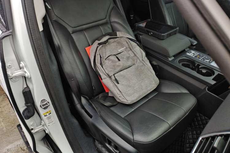 Used Land Rover Discovery 2020 3.0 SC V6 SE