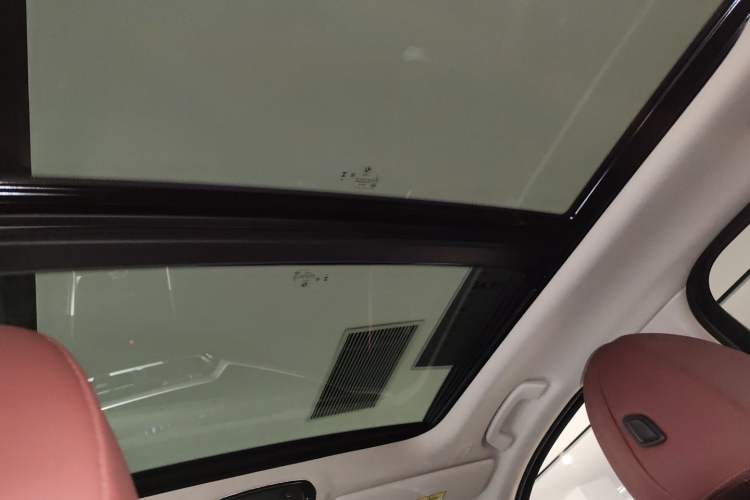 Used BMW i3 2024 eDrive 35 L
