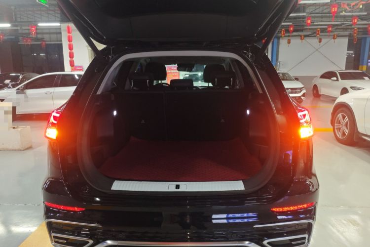 Used Hongqi HS5 2023 2.0T Qixiang Pro Edition
