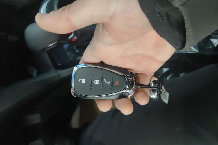 Used Chevrolet Equinox 2023 Mild Hybrid 2.0T RS Smart Boundary-Pushing Edition
