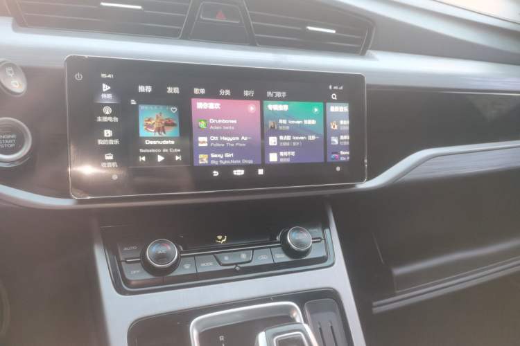 Used Geely Auto Emgrand X7 Sport 2021 Million Edition 1.8TD DCT Two-Wheel Drive Comfort Model
