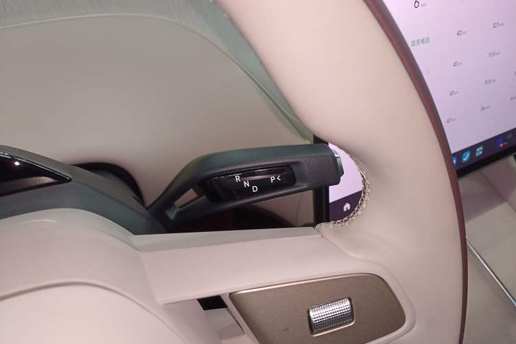 Used  YU7 2025 Ultra-Long Range Rear-Wheel Drive Version
