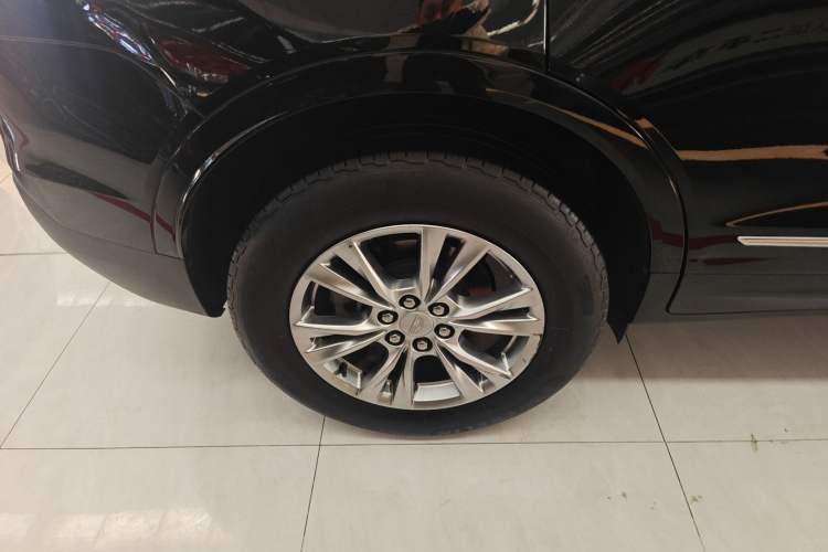 Used Cadillac XT5 2022 2.0T Two-Wheel Drive Luxury Version
