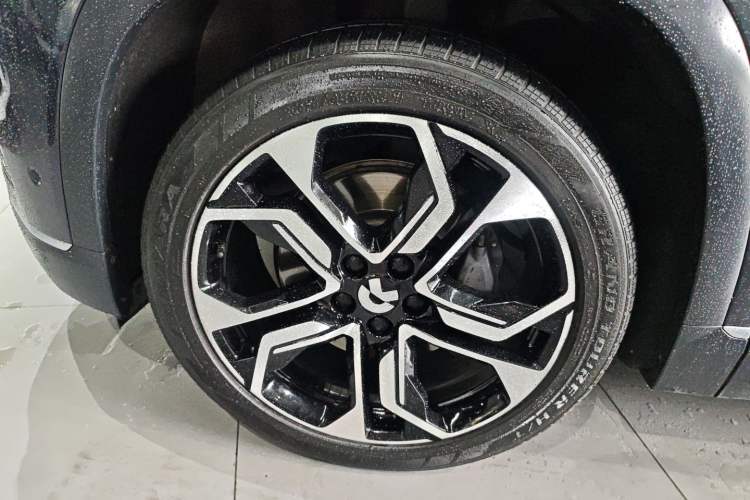 TDK.VehicleDetails.img