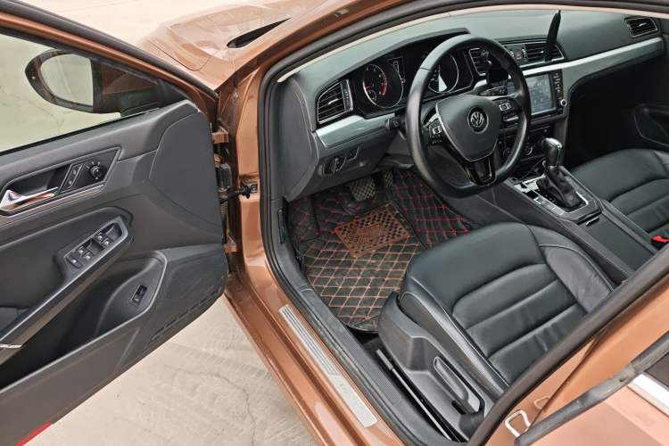 Used Volkswagen Lamando 2015 280TSI DSG Comfort Edition