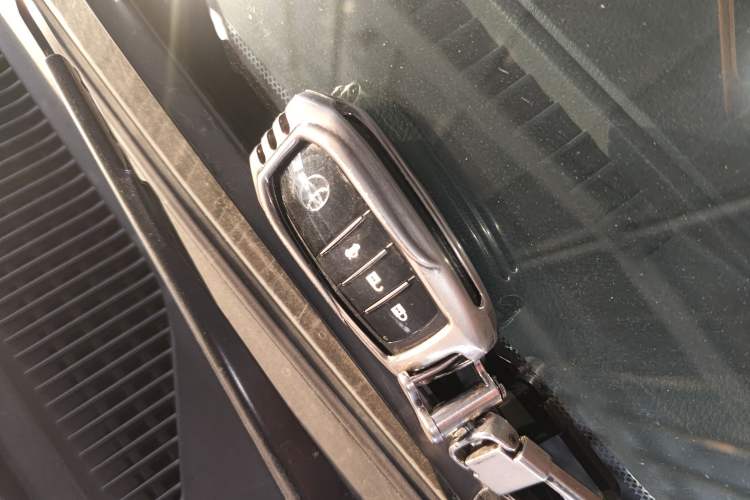 Used Toyota Prado 2014 2.7L Automatic Luxury Edition
