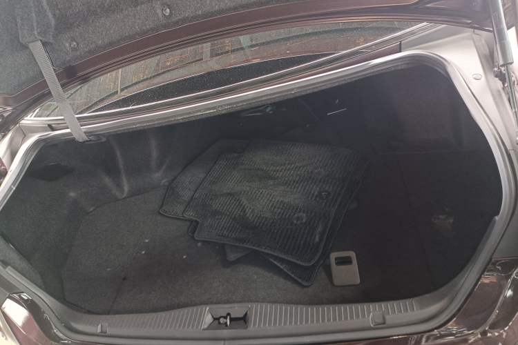 Used Toyota Crown 2018 2.0T Sport Edition
