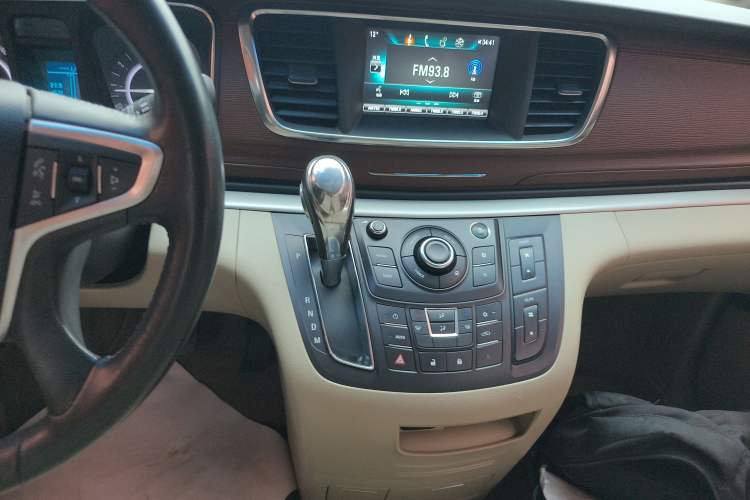 Used Buick GL8 2017 25S Luxury Version China V Standard
