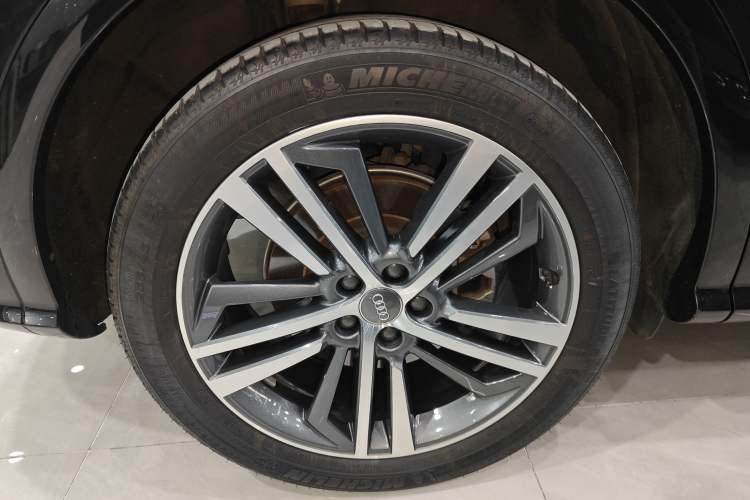 Used Audi Q5L 2020 45 TFSI Prestige Fashion Model
