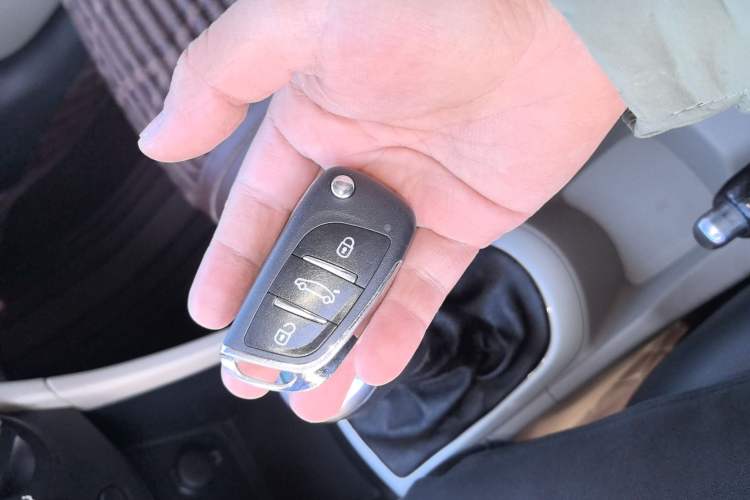 Used Hyundai Verna 2014 1.4L Manual Smart GLS Trim
