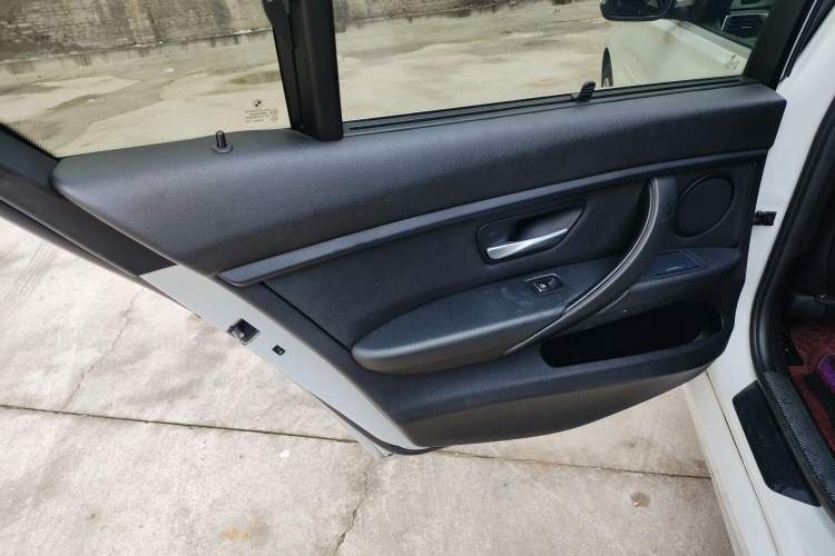 Used BMW 3 Series 2019 320Li Fashion Model
