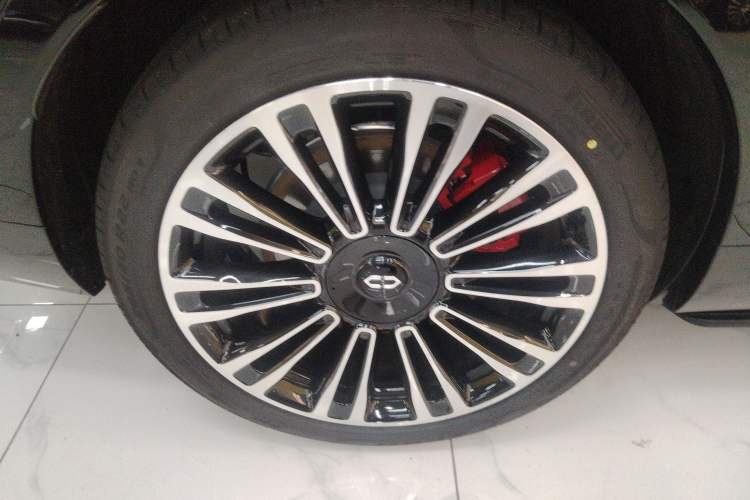 Used Hima AITO M9 2024 Range-Extended Ultra Version 52 kWh 5-Seater Model
