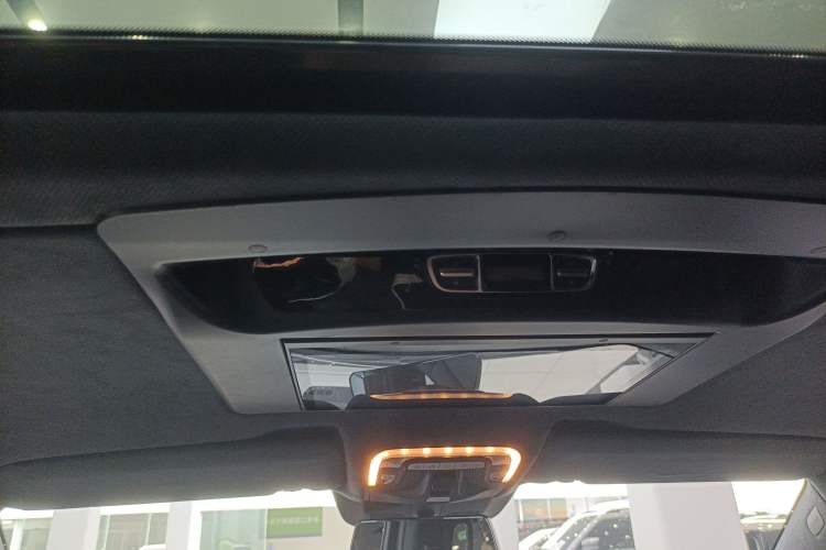 Used Mercedes-Benz V-Class 2020 V 260 L Long-wheelbase Luxury Edition
