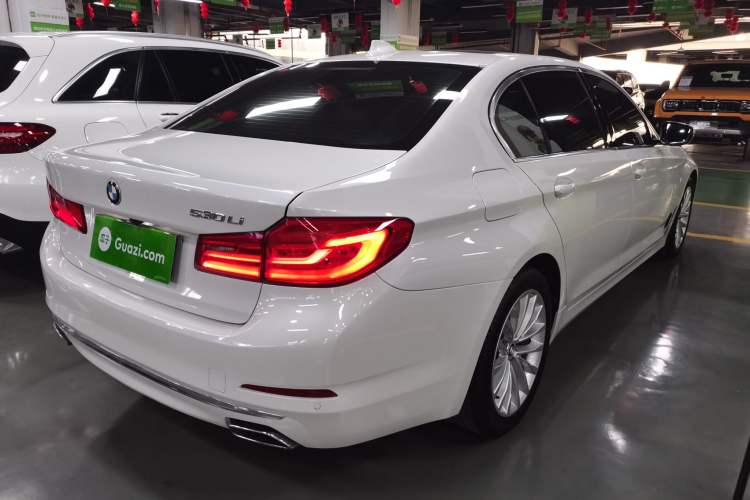 Used BMW 5 Series 2019 530Li Leading Model Luxury Package
