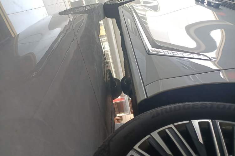 Used Buick GL8 New Energy 2024 Lu Zun Luxury Edition 7-Seater
