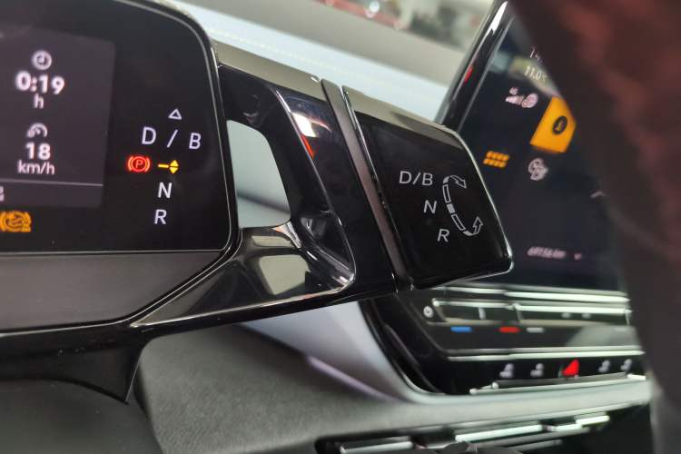 Used Volkswagen ID.4 X 2022 Pure Long-Range Edition
