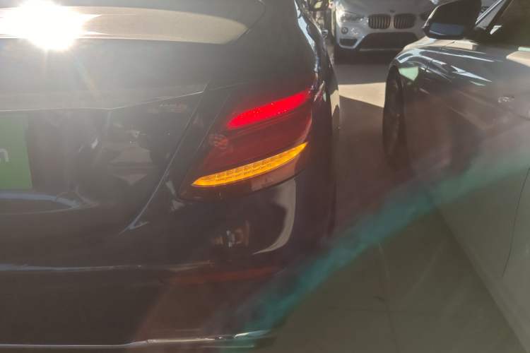 Used Mercedes-Benz E-Class 2018 Facelifted E 300 L Stylish Version
