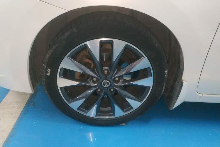 Used Nissan Lannia 2016 1.6L CVT Smart Cool Edition