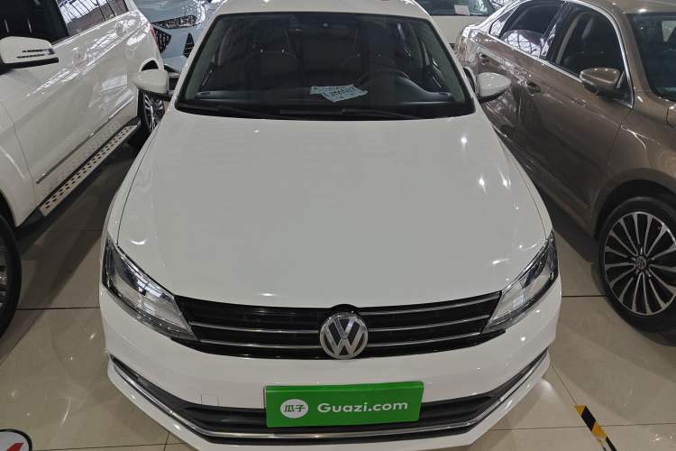 Used Volkswagen Sagitar 2018 1.6L Automatic Comfort Model
