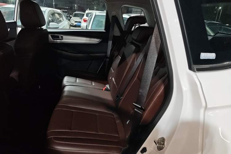 Used FORTHING T5 2022 Shengshi Edition 1.5T Automatic Dream Version Five Seats