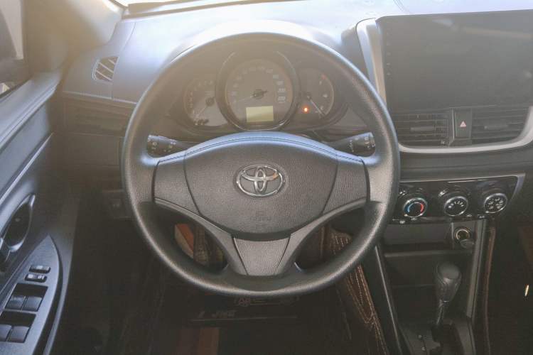 Used Toyota YARiS L 2020 X-Trail X 1.5L CVT Leading Edition
