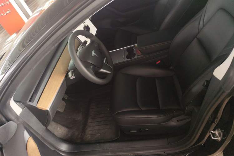 Used Tesla Model 3 2022 Rear-Wheel-Drive Version
