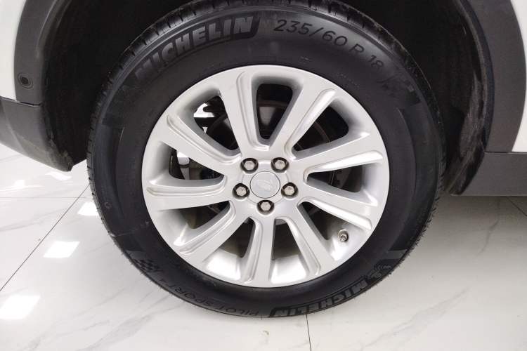 Used Land Rover Discovery Sport 2018 240 PS SE Version