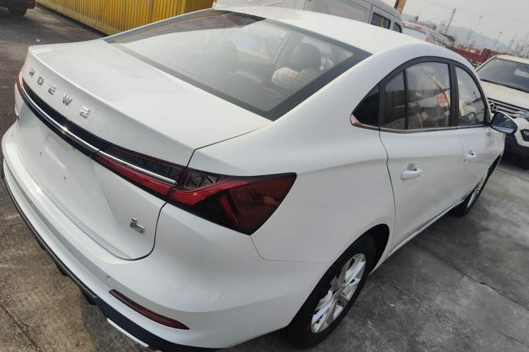 Used Roewe i5 2023 1.5L CVT Luxury Edition
