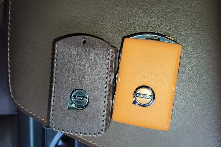 Used Volvo XC60 2023 B5 4x4 Smart Luxury Edition