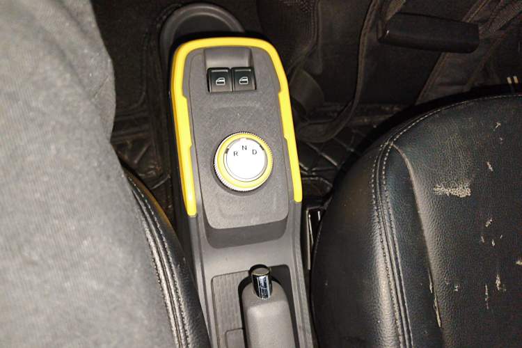 Used Chery QQ Ice Cream 2022 120km Conical Shape Lithium Iron Phosphate